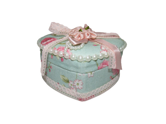 Ékszertartó doboz szív kicsi 11 cm X 10 cm X 5 cm